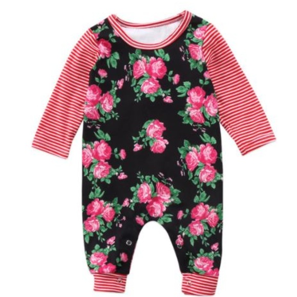 6 mo. Baby girl's long romperSOLD - Picture 3 of 7